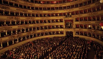 Teatrul La Scala Milano pachete turism