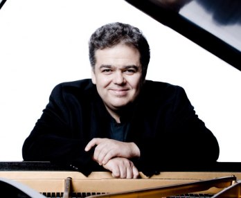 Arcadi Volodos, piano